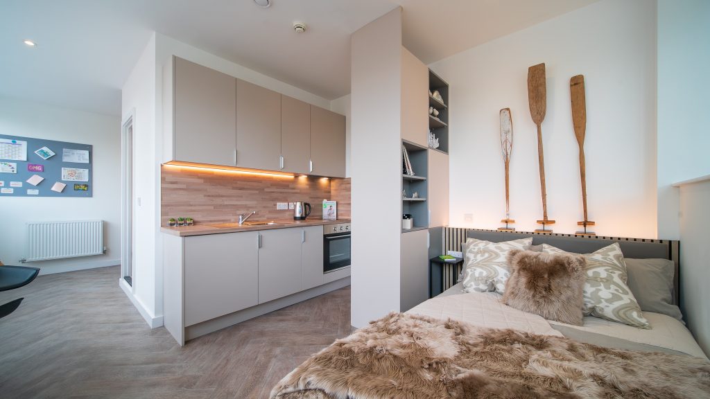 High-end building contractors in Devon, specialising in refurbishments, luxury extensions, and custom new builds