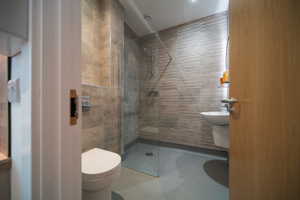 High-end building contractors in Devon, specialising in refurbishments, luxury extensions, and custom new builds