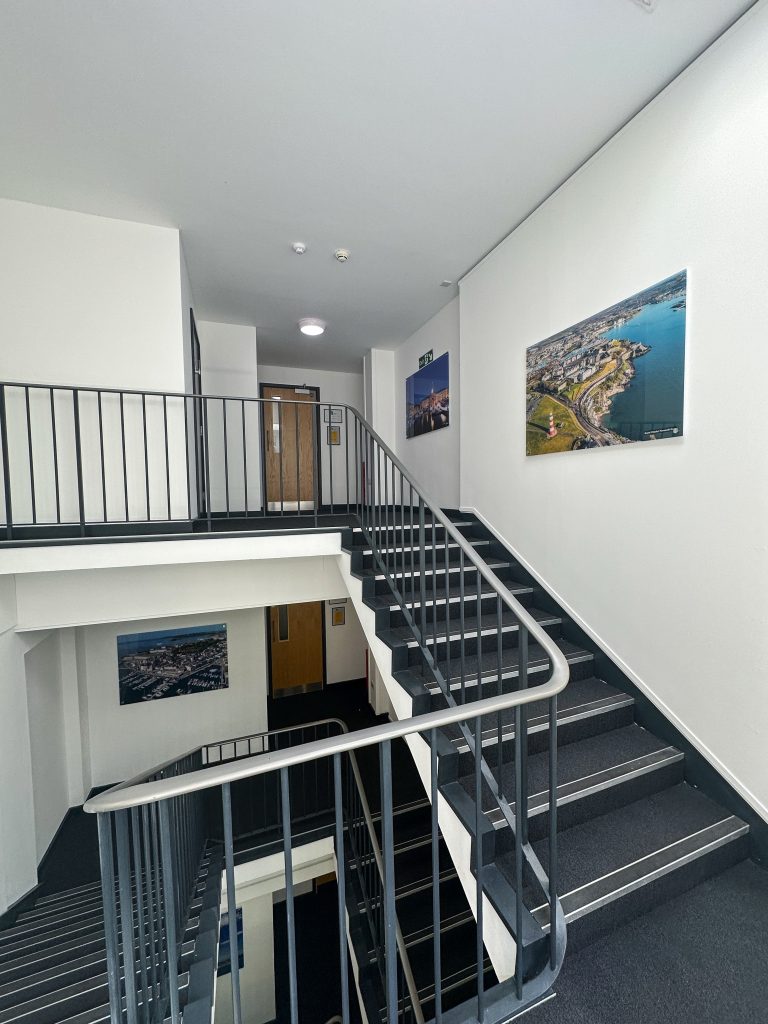High-end building contractors in Devon, specialising in refurbishments, luxury extensions, and custom new builds