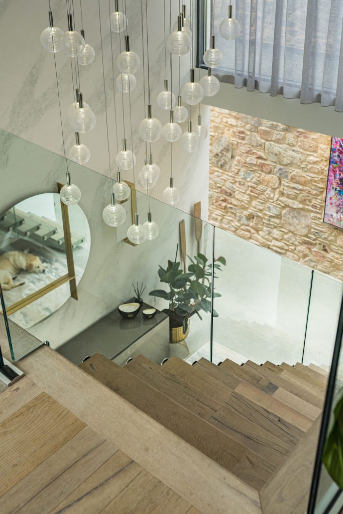 High-end building contractors in Devon, specialising in refurbishments, luxury extensions, and custom new builds