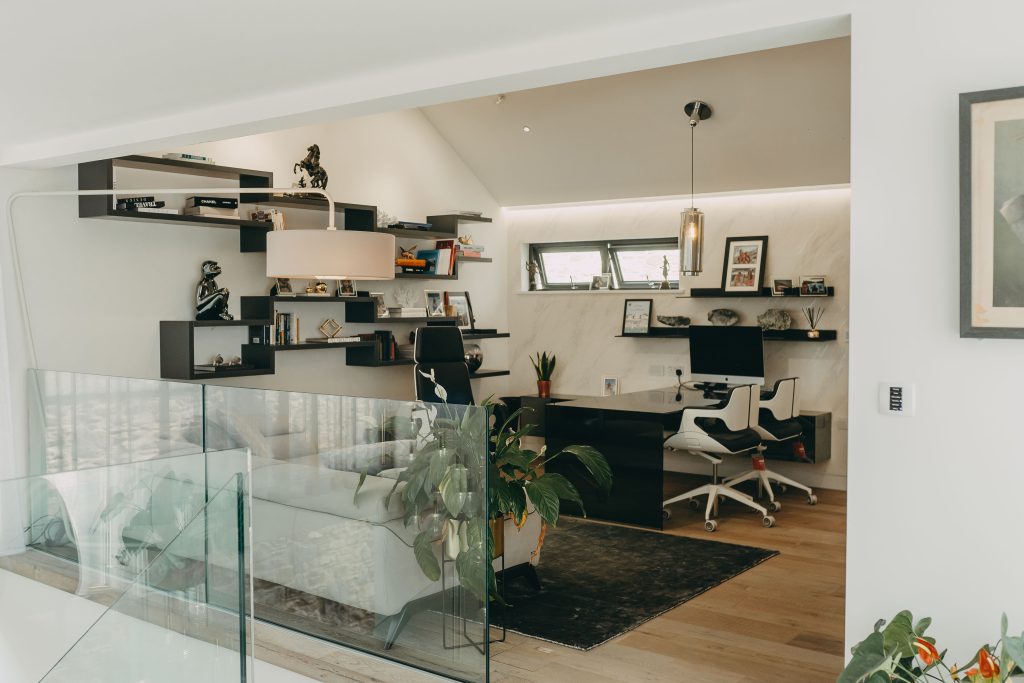 High-end building contractors in Devon, specialising in refurbishments, luxury extensions, and custom new builds