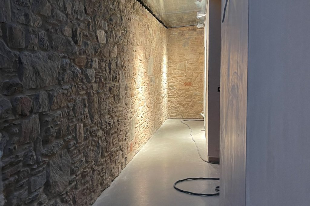 Quality Craftsmanship in Devon, specialising in refurbishments, luxury extensions, and custom new builds