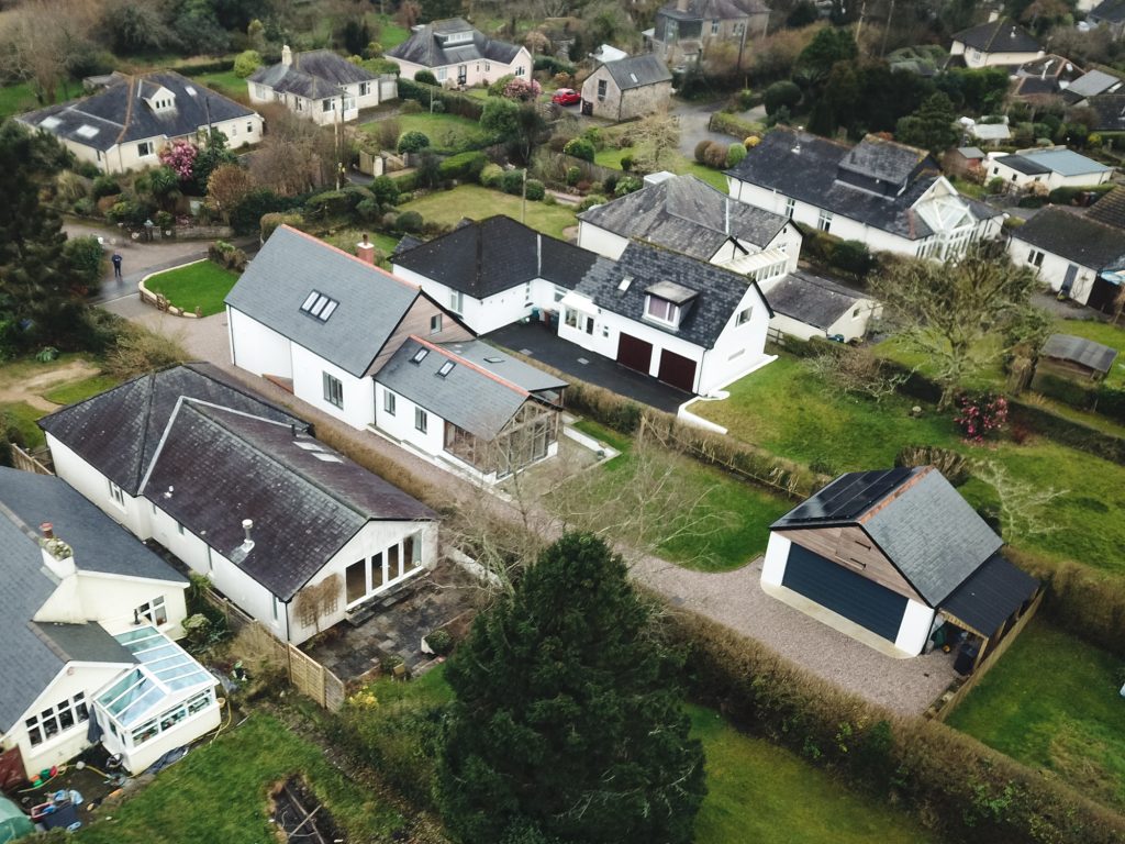 High-end building contractors in Devon, specialising in refurbishments, luxury extensions, and custom new builds